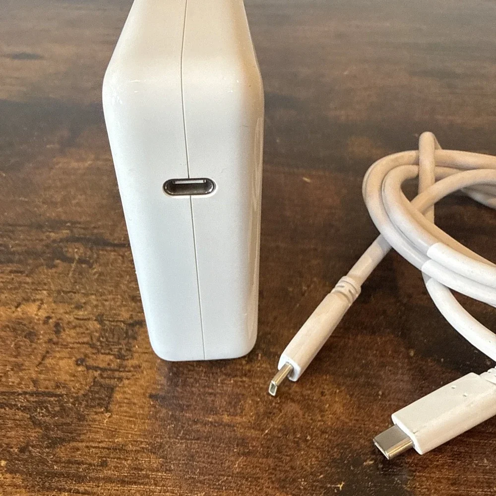 Apple genuine 87w
